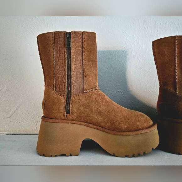 NWOT Ugg Twin Seam New Heights Suede Boots- Chestnut Color- Sold Out Style - Picture 3 of 12